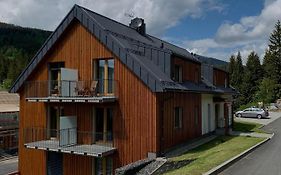 Apartmán U lomu
